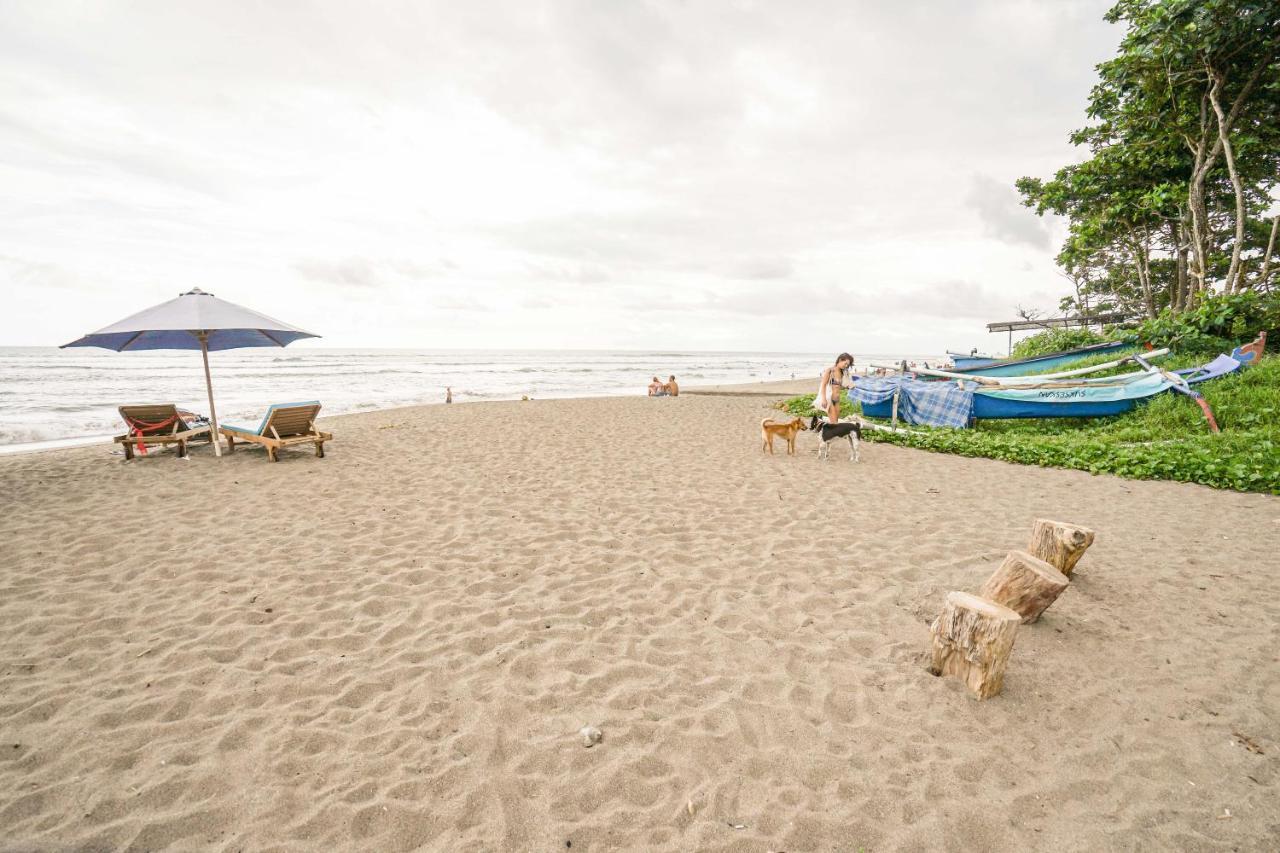 Nelayan Beach Resort By Kts Bali Canggu  Bagian luar foto